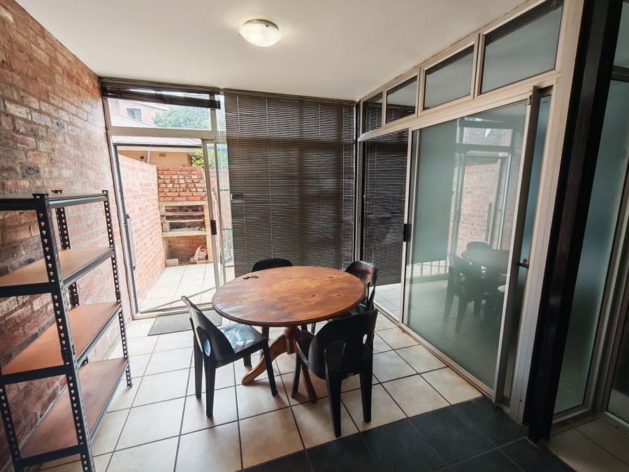 To Let 1 Bedroom Property for Rent in Die Bult North West